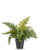 La fougère artificielle de 33 cm est une fougère artificielle verte luxuriante avec des feuilles plumeuses dans un simple pot noir, représentée sur un fond blanc uni.
