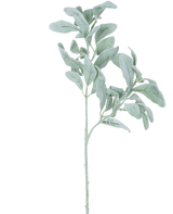 Une seule fleur d'eucalyptus artificielle d'environ 70 cm de tige avec des feuilles vert argenté de forme ovale à la texture douce, isolées sur un fond blanc.
