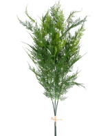 De Kunsttak Varen Deluxe 127 cm heeft hoge, vederlichte groene kunstvarens, gebundeld met een tan kleurig touw, tegen een effen witte achtergrond.