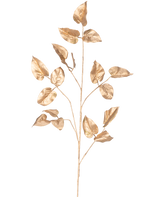 L'Art Branch Salal 95 cm doré possède une seule branche peinte en or avec plusieurs feuilles sur un fond blanc uni.