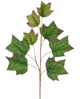Une branche de branche artificielle de feuille de chêne de 84 cm verte avec plusieurs grandes feuilles vertes en forme de chêne avec des taches brun-rouge sur un fond blanc uni.