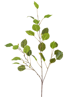 La Branche Artificielle 118 cm verte est une branche unique et fine comportant de multiples feuilles vertes et de petits bourgeons, isolées sur un fond blanc.