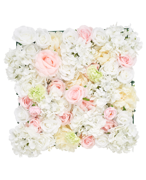 De Kunsthaag Bloemen 50x50 cm wit heeft een vierkant paneel vol met kunstmatige witte rozen, pioenrozen en hortensia's tegen een witte achtergrond.