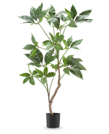 La Plante Artificielle Schefflera 90 cm est une grande plante artificielle avec de larges feuilles vertes et une fine tige brune, présentée dans un simple pot noir sur un fond blanc uni.