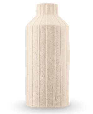 Le vase Forest Curve 30 cm beige est un grand vase cylindrique en céramique avec une surface mate et structurée avec des motifs nervurés verticaux et un col étroit.