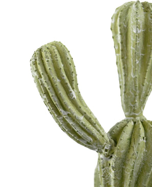 Gros plan du Cactus Artificiel Cereus 35 cm montrant ses bras vert nervurés et structurés avec des taches blanches sur un fond uni blanc.