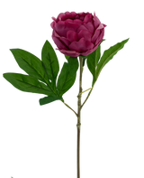 De Kunstbloem Lotus pioenroos Real Touch in rood is een 58 cm grote kunstbloem met gelaagde bloemblaadjes en groene blaadjes op een lange steel, geïsoleerd op een witte achtergrond.