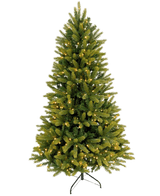 Le Sapin de Noël Artificiel "Weideman" PE/PVC - Smart LED, avec des branches vertes et des lumières blanc chaud, repose sur une base en métal noir sur un fond blanc uni.