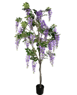 La Plante Glycine Artificielle 210 cm est une glycine artificielle en pot avec des feuilles vertes et des grappes de fleurs violettes sur un fond blanc uni.