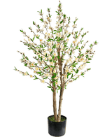 Le Cerisier Artificiel 120 cm crème est un cerisier artificiel en pot avec de multiples troncs marron, des feuilles vertes et des bouquets de petites fleurs blanches sur un fond uni blanc.