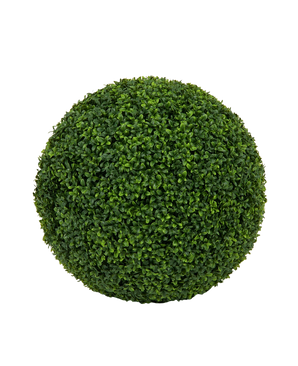Un topiaire dense et rond de buis artificiel de style romain UV D55cm composé de feuilles de buis vert artificiel sur un fond blanc uni.