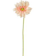 La Fleur Artificielle Gerbera mini 47 cm rose tendre est une marguerite artificielle rose clair avec des pétales doux et superposés et un cœur jaune sur une longue tige verte, sur un fond blanc uni.
