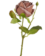 Une fleur artificielle luxueuse : la rose artificielle Deluxe de 45 cm violette séchée avec des feuilles vertes et un petit bouton non ouvert sur une longue tige, représentée sur un fond blanc.