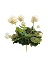 Le géranium artificiel blanc de 40 cm a des fleurs blanches réalistes et des feuilles vertes luxuriantes - parfait pour ajouter une élégance intemporelle à votre collection de plantes artificielles ou de fleurs artificielles.